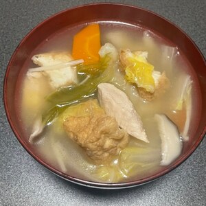 とろみうま味たっぷり♪白菜と鶏肉とにんじんのお雑煮